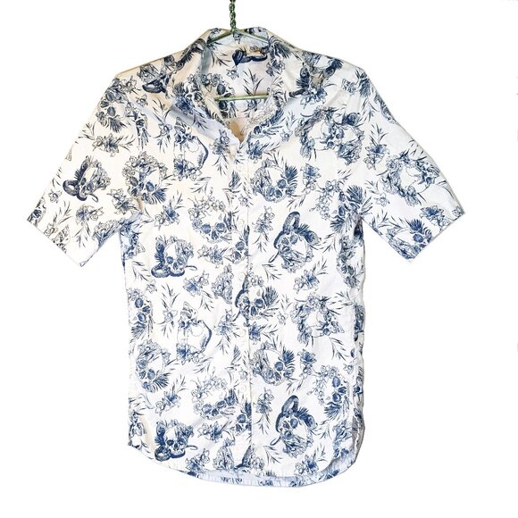 Divided H&M Skull shirt Size XS Blue and white. - Picture 1 of 4
